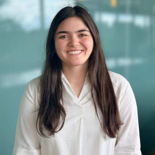 A portrait of Kerri Johnson smiling